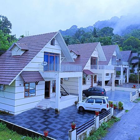 Snow White Villas Athirappilly Kültér fotó